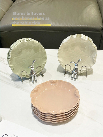 Porcelán falatkás tál, skandináv stílus, szabálytalan forma, egyszerű mintázat