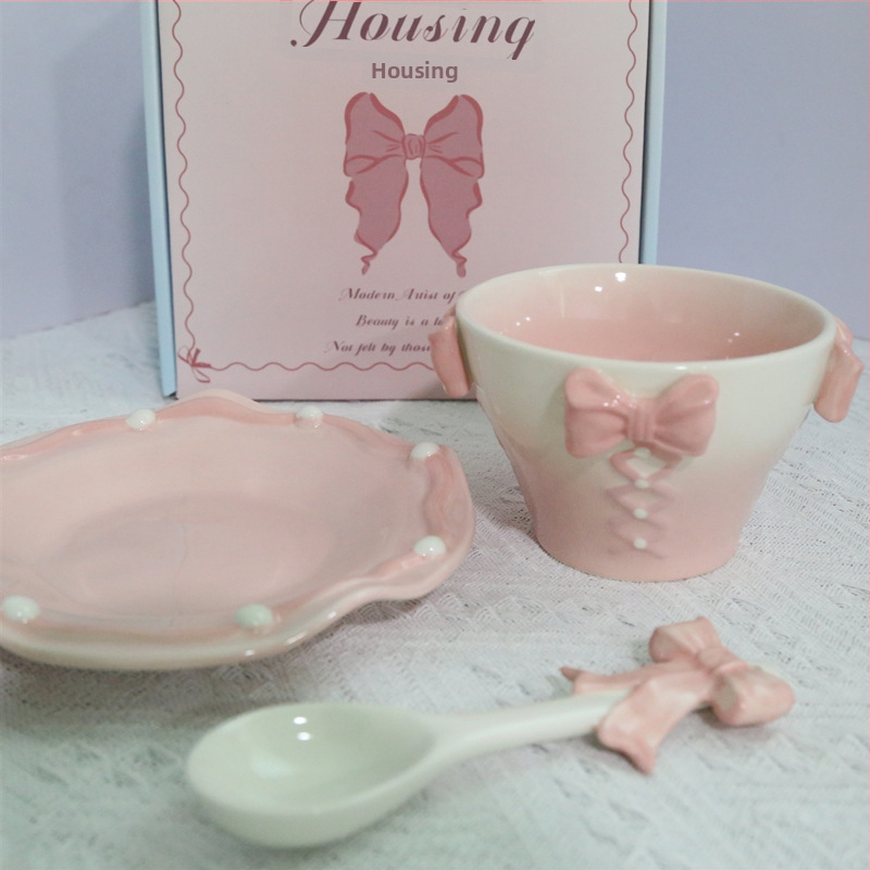 Porcelánový súbor riadu - ručne vyrobený, roztomilý štýl, univerzálne použitie, obsahuje jedálenské taniere, dezertné taniere, ovocné taniere a raňajkové taniere