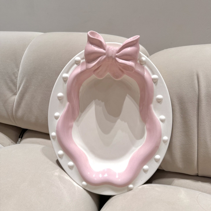 Porcelán étkészlet - kézzel készített, friss és aranyos stílusú, univerzális használatra, tartalmaz étkezési tányérokat, desszert-tálakat, gyümölcstálat és reggeliző tányért