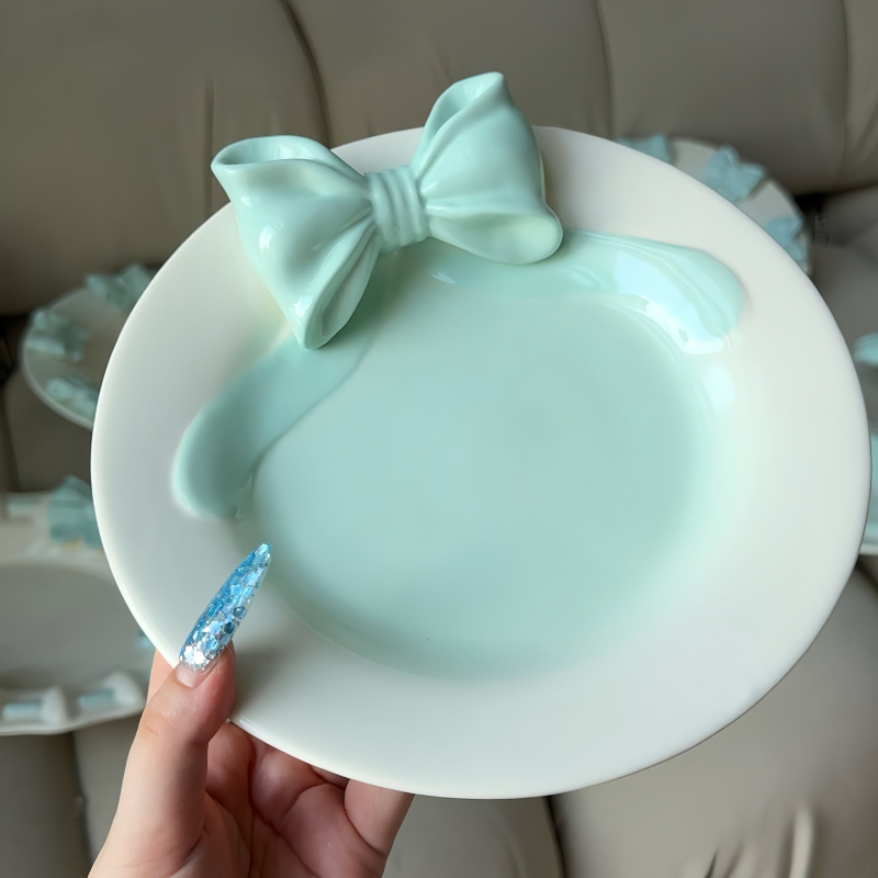 Porcelán étkészlet - kézzel készített, friss és aranyos stílusú, univerzális használatra, tartalmaz étkezési tányérokat, desszert-tálakat, gyümölcstálat és reggeliző tányért