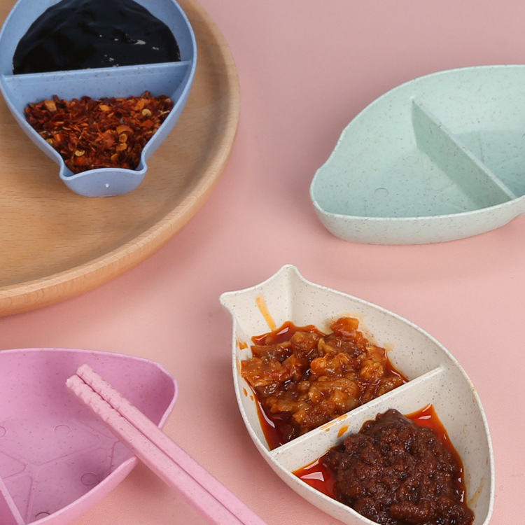 Japán-stílusú búzavesszőből készült mártótál, szabálytalan alak, mikrohullámú sütőben használható, modern minimalista dizájn