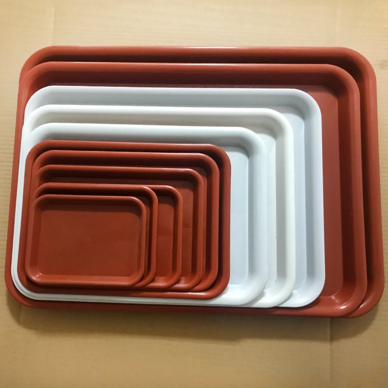 Pravokutni plastični pladanj za cvijeće – injekcijski oblikovan, otporan na koroziju, jednostavan dizajn, pogodan za stol ili pod