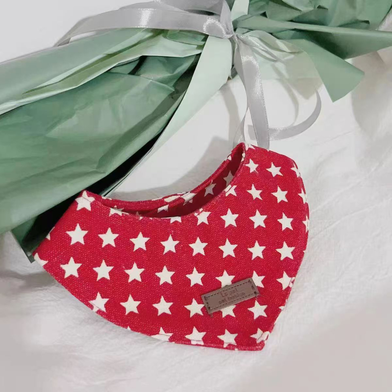 Τριγωνικό φουλάρι για κατοικίδια, σχέδιο πέντε ακμών αστέρι, πολυεστέρας, twill ύφανση, στυλ καουμπόι