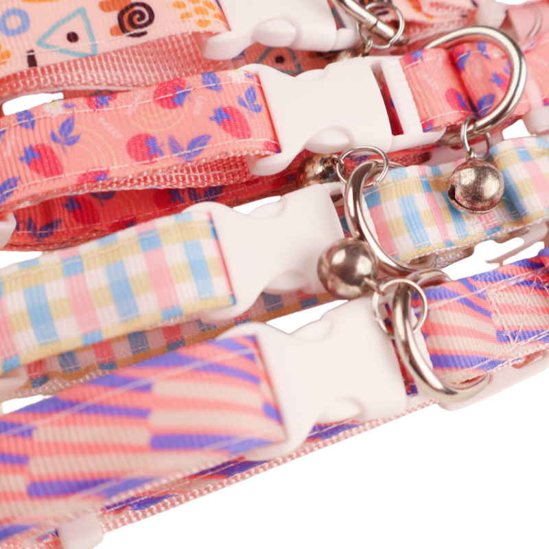 Σετ λουριού και κολάρου σκύλου με σχέδιο καρτούν, βαμβακερό υλικό, μάρκα Essence, κατάλληλο για όλες τις εποχές