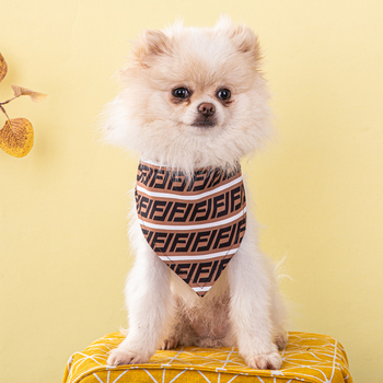 Τριγωνικός φουλάρι για κατοικίδια με καρό μοτίβο, πολυεστέρας, ύφανση τβιλ, εκτύπωση, για χρήση όλες τις εποχές