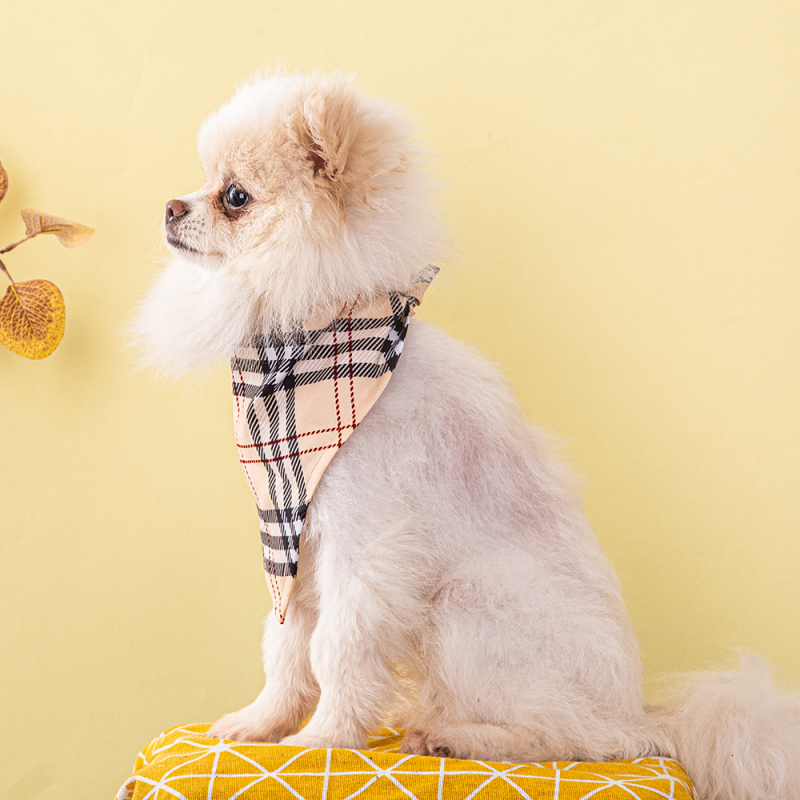 Τριγωνικός φουλάρι για κατοικίδια με καρό μοτίβο, πολυεστέρας, ύφανση τβιλ, εκτύπωση, για χρήση όλες τις εποχές