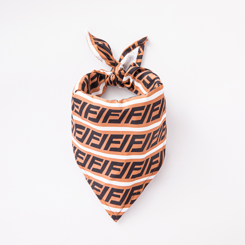 Τριγωνικός φουλάρι για κατοικίδια με καρό μοτίβο, πολυεστέρας, ύφανση τβιλ, εκτύπωση, για χρήση όλες τις εποχές