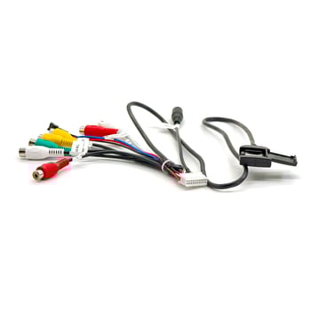 Автомобилен DVD навигационен кабел с 7 RCA конектора, MIC интерфейс, интерфейс за вентилатор, 4G слот, RG174 медна сърцевина с PVC защита