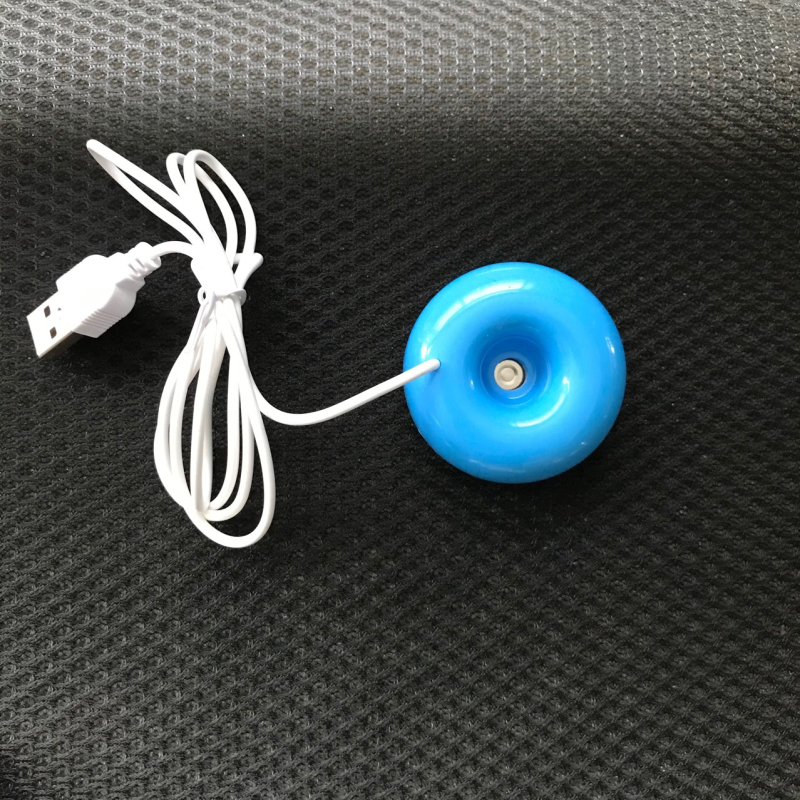 Donut oblika ovlaživača zraka s USB napajanjem, okruglo plastično kućište, spremnik 1.0–2.5 L, funkcija anion, buka ≤ 36 dB, pogodan za prostorije do 10 m²