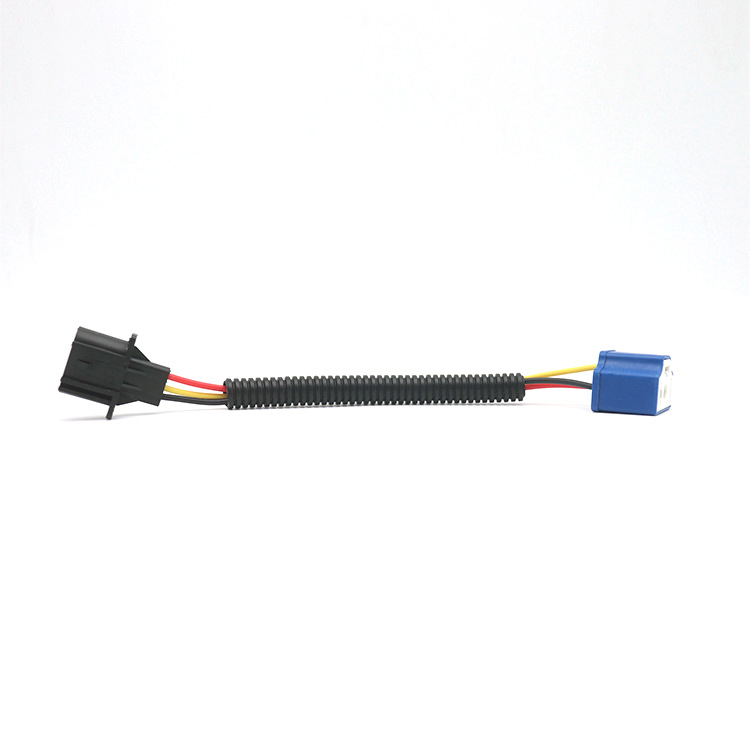 LIYU Adapter za svjetla H4–H13 Wrangler | Model: H4 to H13 Wrangler Adapter | Kompatibilnost: Generalni modeli | Materijal: kao na slici