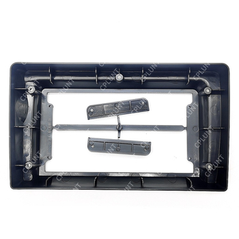 Land Cruiser okvir za središnju navigacijsku ploču s DVD panelom, LCD monitor; Materijal PC/ABS; Težina 1,2 kg; Kompatibilno s Toyota Land Cruiser (1998–2002)