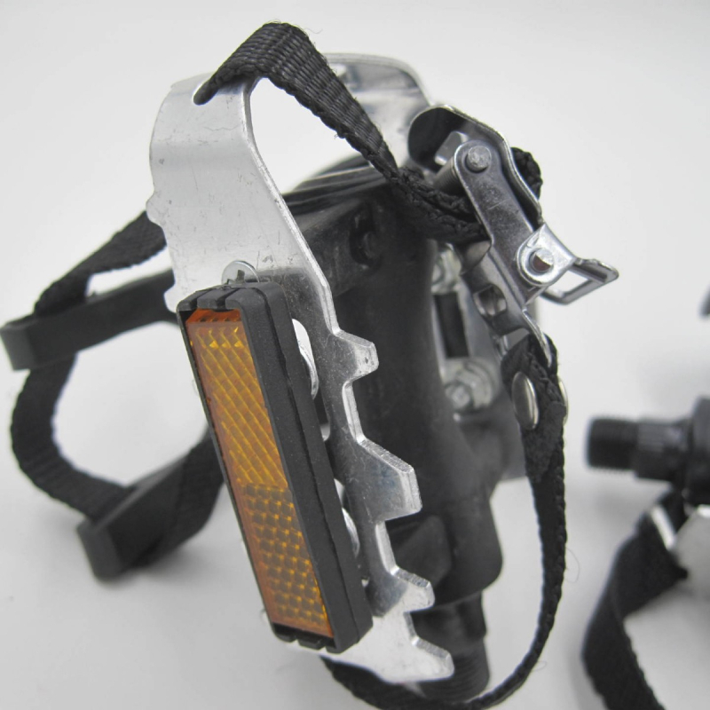 Pedal za bicikl od polualuminijske legure, s remenom