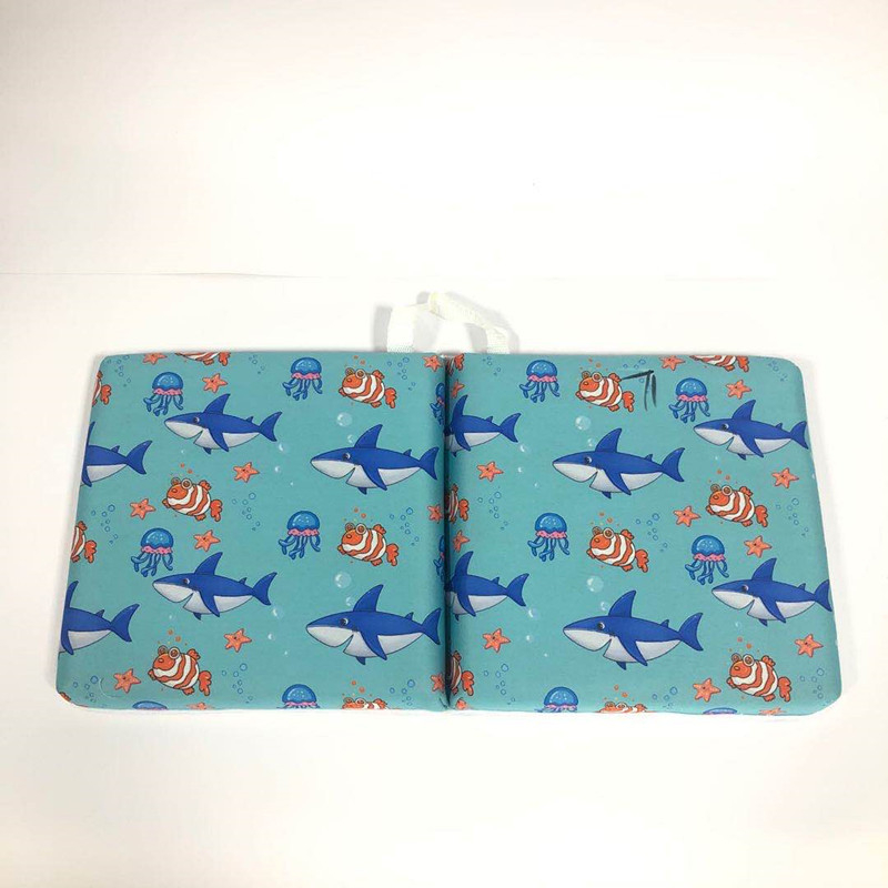 Baba fürdés párna és csúszásmentes matrac szívókorongokkal, modern egyszerű stílus, testreszabható minta, fürdőszobai használatra