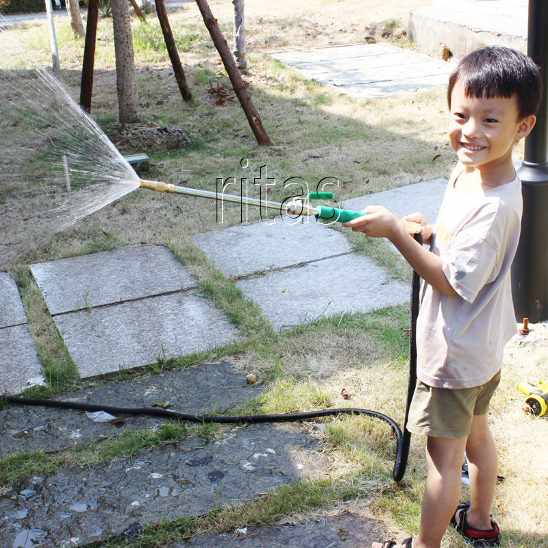 Високонапорен регулирем пистолет за миене на автомобили и поливане на градина – модел RT-20200819, тегло 0.39 кг