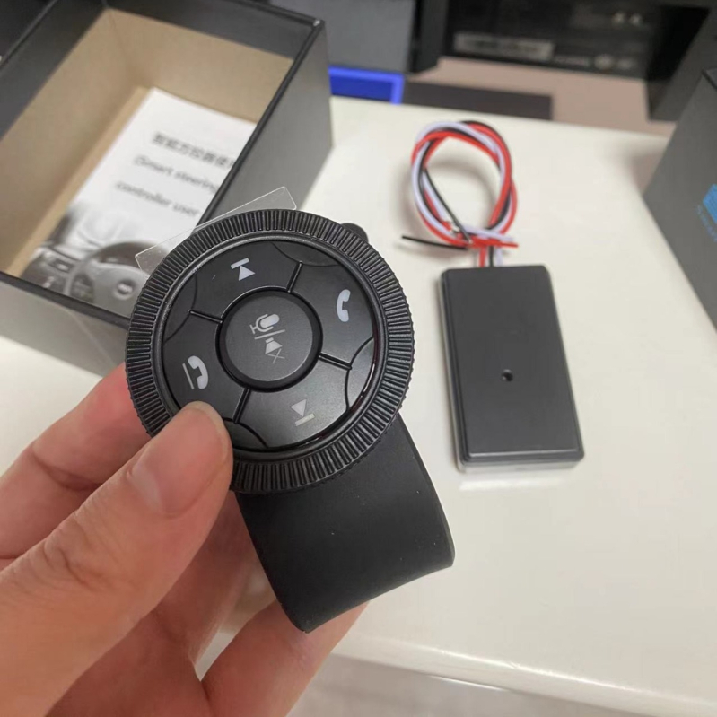 Kormánykerék módosított gomb – ABS+szilikon szerkezet, semleges márka