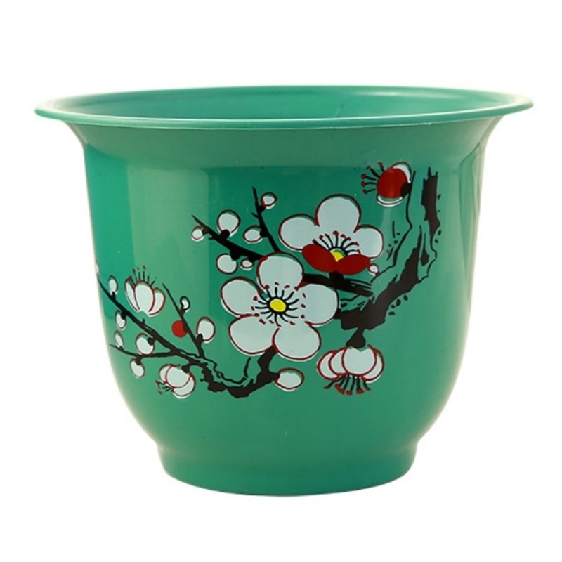 Gyantából készült virágtartó, padlón álló, egyszerű stílusú, otthoni kertészkedéshez.