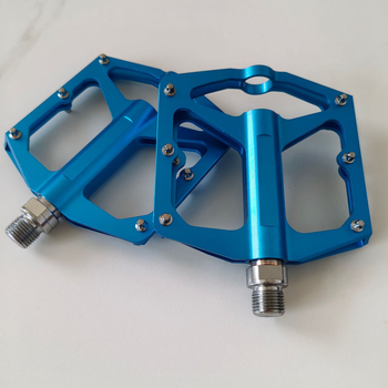 Planinski bicikl pedale s protukliznom aluminijskom legurom (Model L023; Materijal: aluminijska legura; Kompatibilno s Volkswagen modelima)