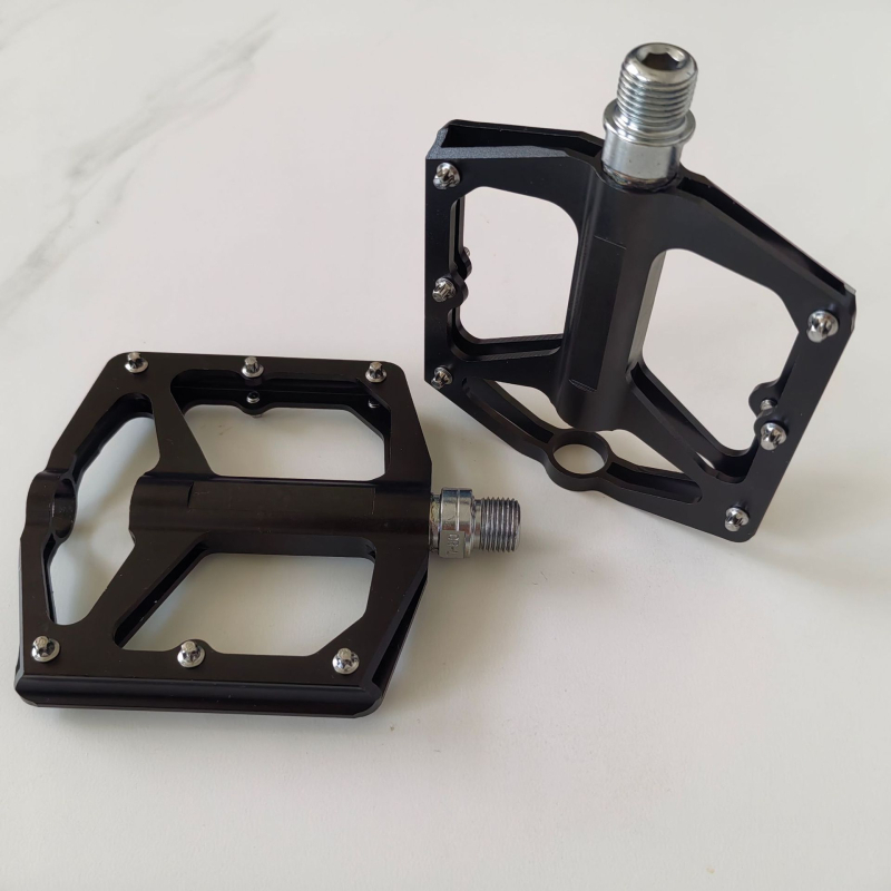 Planinski bicikl pedale s protukliznom aluminijskom legurom (Model L023; Materijal: aluminijska legura; Kompatibilno s Volkswagen modelima)