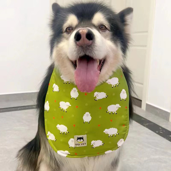 Fejlesztett kutyanyálvédő kendő nagytestű hosszú szőrű fajtákhoz — mellkasi védelem Samoyed és Alaszkai malamut számára