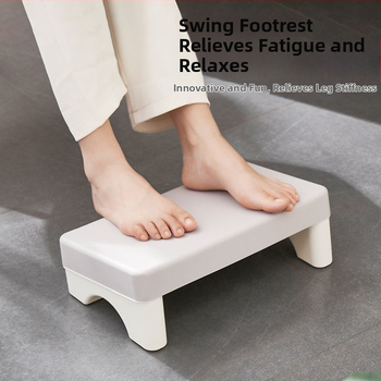 Podložka pod nohy do kancelárie – plastová, jednoduchý moderný dizajn, podpora na oddych, vhodná do pracovne a na pohovku