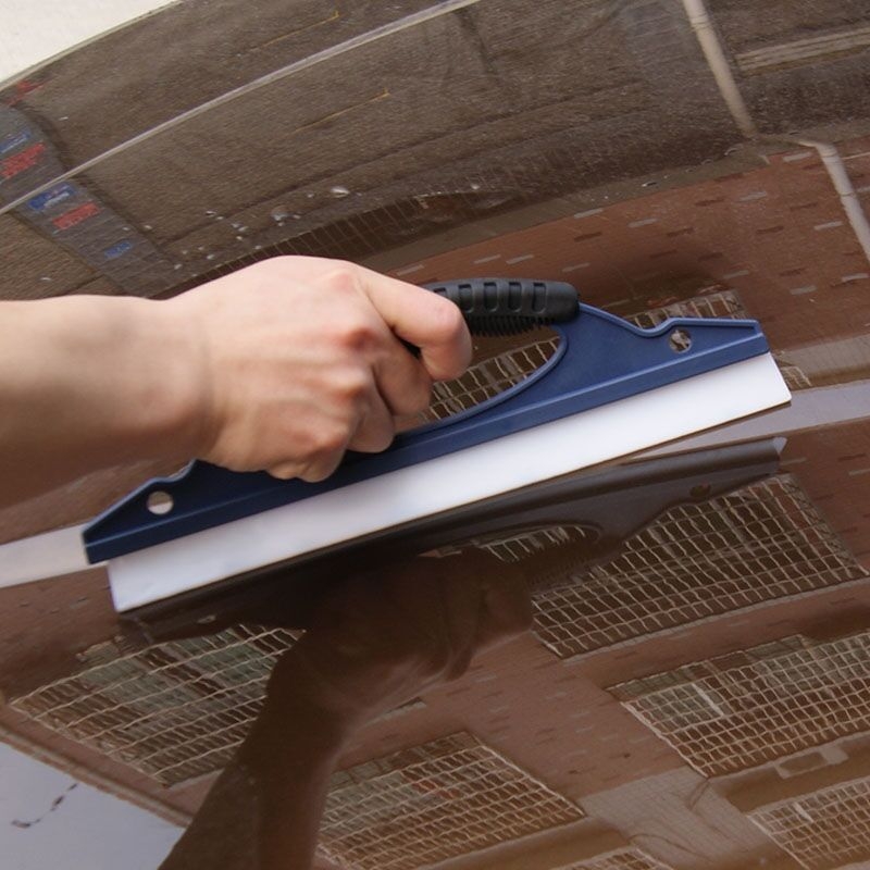 Ručni brisač za auto, materijali: silikon/plastika/guma – čišćenje stakla