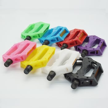 Univerzalni biciklistički pedali za cestovne, planinske i fixie bicikle