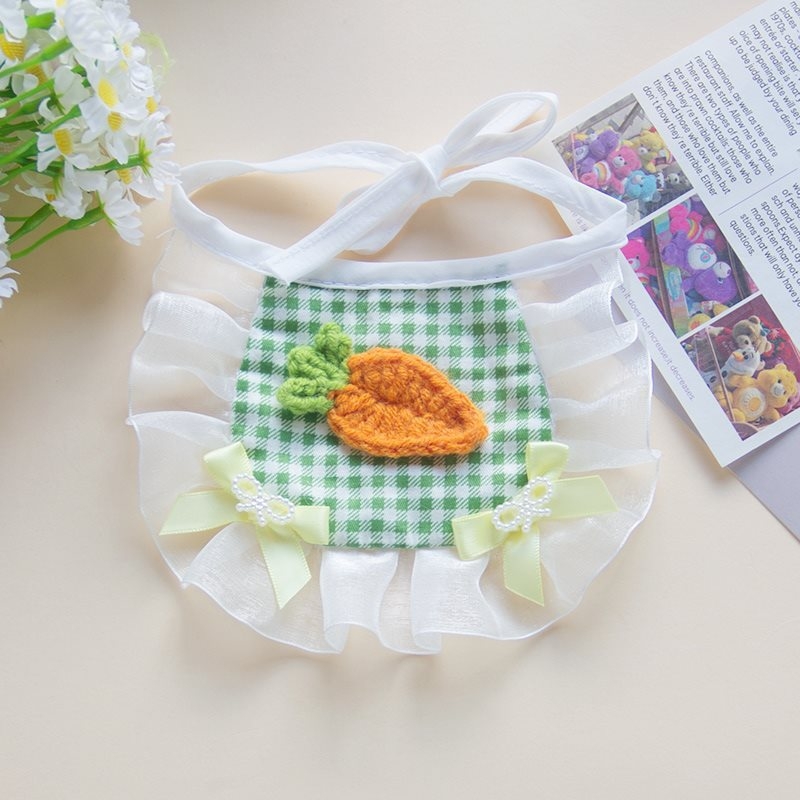 Állatbarát textil nyakbib díszes csipkével, kézzel kötött nyálkendő, univerzális macskáknak és kutyáknak, Jiangsu eredet, laza stílus