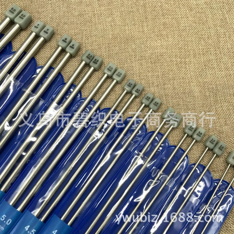 Set od 11 pari igala za pletenje od nehrđajućeg čelika s kapicama i perlama