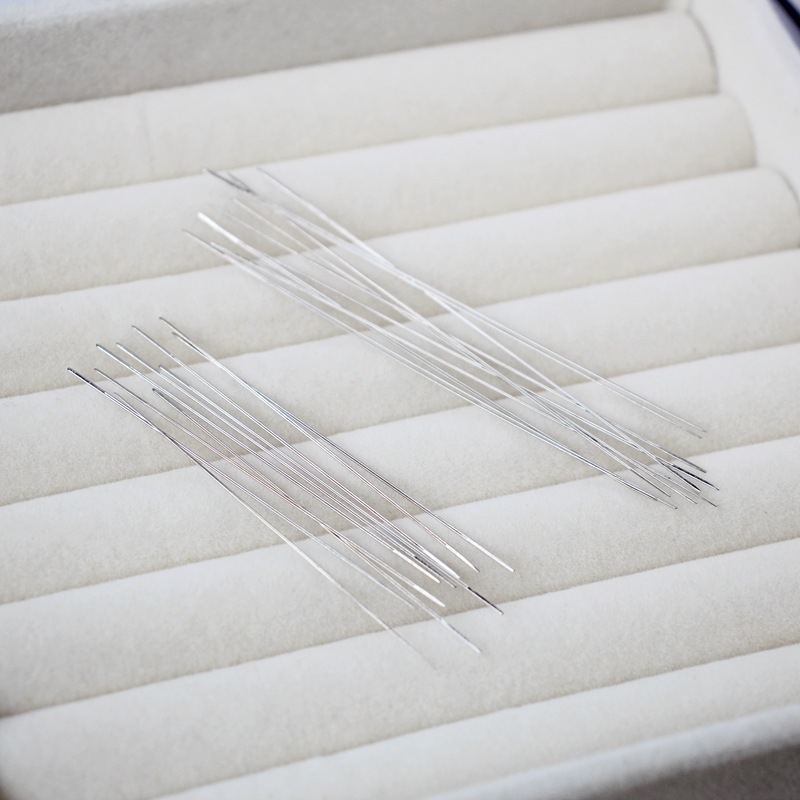 Ултра-фина въртяща игла за нанизване на мъниста – стоманена игла за малки отвори, инструмент за DIY бижута и направа на гривни с перли