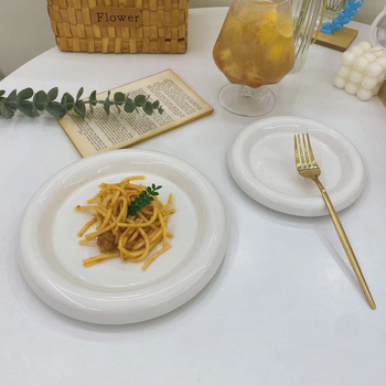 Πορσελάνινο στρογγυλό πιάτο, μοντέρνο μινιμαλιστικό στυλ, πιάτο πρωινού και γλυκισμάτων, κατάλληλο για φούρνο μικροκυμάτων