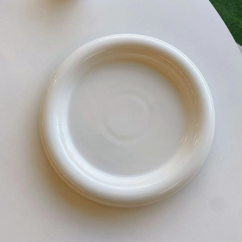 Πορσελάνινο στρογγυλό πιάτο, μοντέρνο μινιμαλιστικό στυλ, πιάτο πρωινού και γλυκισμάτων, κατάλληλο για φούρνο μικροκυμάτων