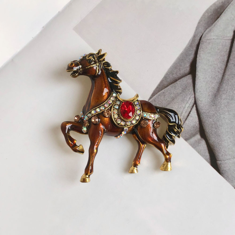 Καρφίτσα σε σχήμα αλόγου – Κομψό αξεσουάρ σε στιλ light-luxury, ηλεκτροπλατιωμένη επίστρωση, unisex