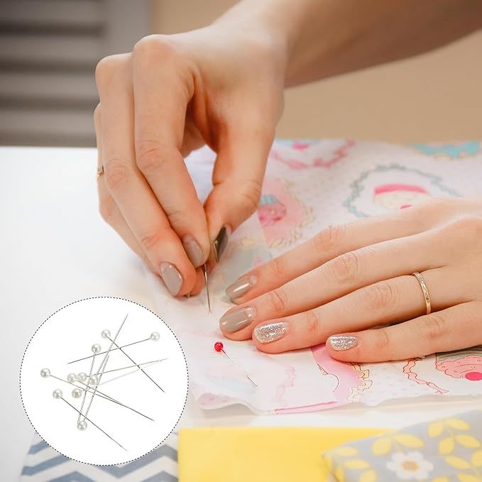 800 višebojnih bisernih igala u kartonskoj kutiji – igle za pozicioniranje i pričvršćivanje šavova za DIY odjeću