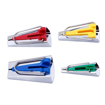 Set alata za šivanje patchworka: Tape Maker, Edging Tool, Piping Tool, premium igle i niti (40 komada u kutiji, 240 g)