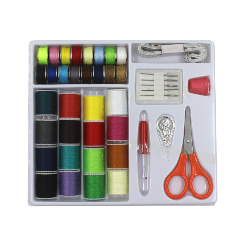 Kućni set za šivanje, 32-dijelni paket, uključuje niti, špulice, igle i škare (Cloth Three)