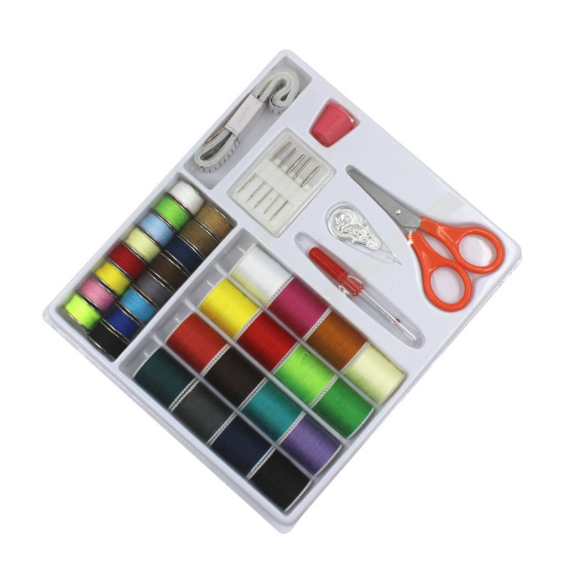 Kućni set za šivanje, 32-dijelni paket, uključuje niti, špulice, igle i škare (Cloth Three)