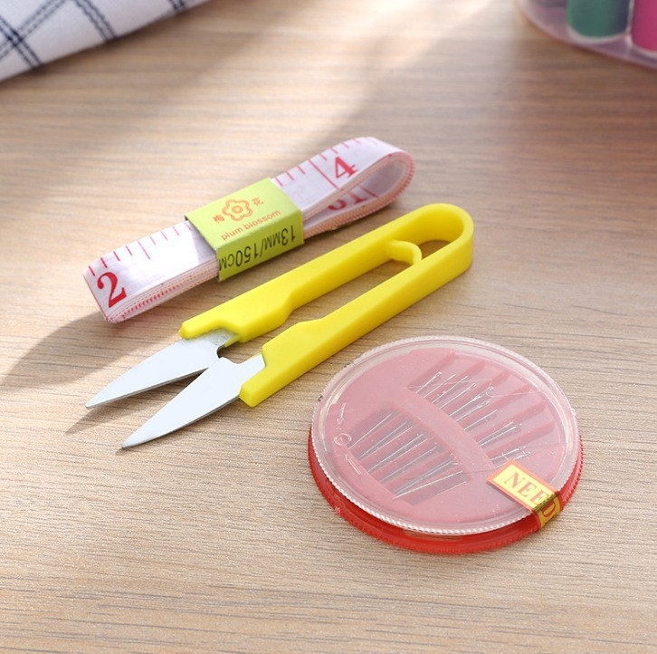 Šivaći set Blue sect, modernog minimalističkog stila (1 kutija)