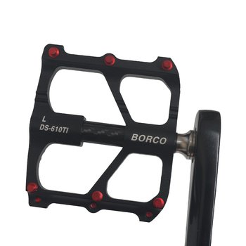 BORCO pedala za bicikl s titanijskim osovinom i tijelom od magnezijevog legura, model 610, pogodno za planinske, cestovne i sklopive bicikle.