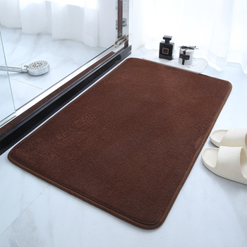 Kupaonska prostirka od poliestera, strojno tkana, okrugli oblik, jednobojna, upijajuća i brzo sušeća, pogodna za kupaonicu, spavaću sobu, kuhinju — moderni minimalizam