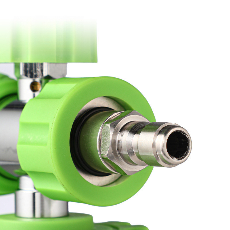 Pistol de spălat auto cu presiune înaltă, construcție din plastic de inginerie — corp, interfață și duză din plastic