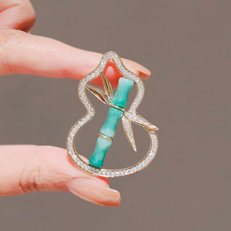 Γυναικεία καρφίτσα με φλοράλ μοτίβο από κράμα, ηλεκτροπλατινόμενη, Αρ. 389