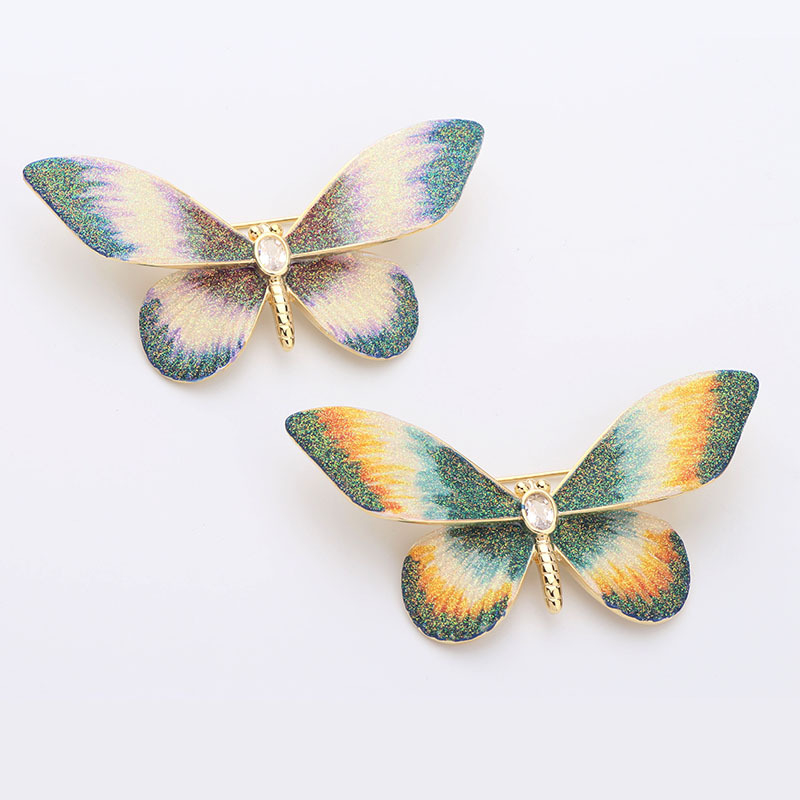 Χαλκός πεταλούδα καρφίτσα με λίθους σε ένθεση, κομψό γυναικείο αξεσουάρ, φινίρισμα λαδιού, μάρκα Yijia yiyi decoration, χειμερινή συλλογή 2024