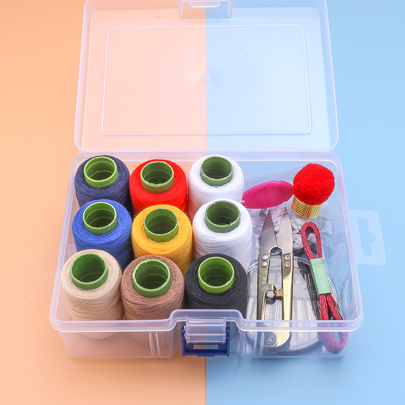 Σετ κλωστών ραψίματος σε διαφανή θήκη αποθήκευσης — πολυεστερικά νήματα