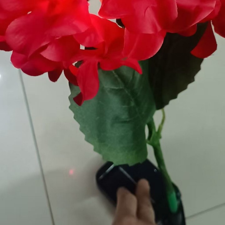 Solarna simulacija Hydrangea Flower Light – aluminij, IP65, 3W, radno vrijeme 6–12 sati