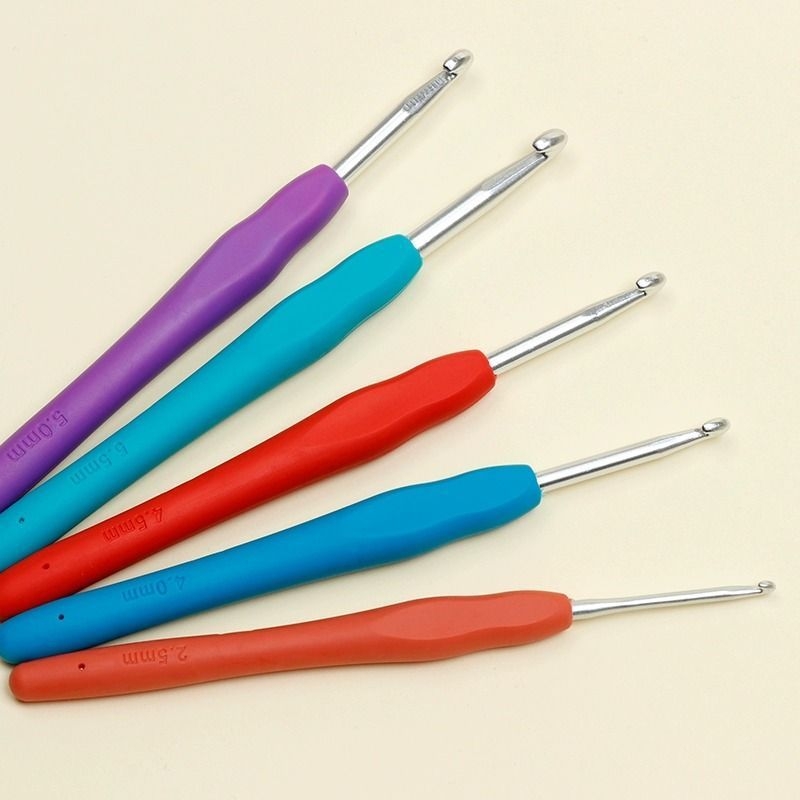 Set kukičanja s mekanim držalom za pletenje torbi, džempera i šalova, debele kukice, DIY set, protuklizne kukice