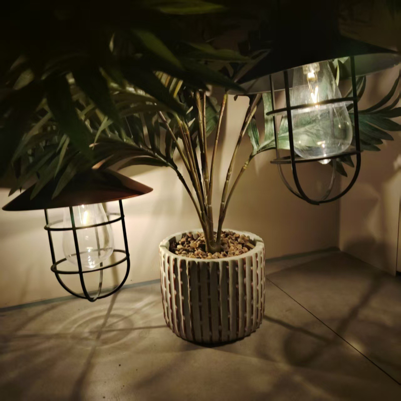 Solarna vrtna lampa, viseća, retro stil za kampiranje, balkon i dvorište – atmosfersko dekorativno osvjetljenje.