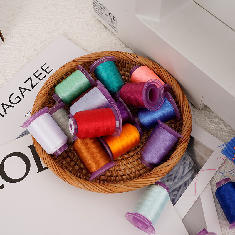 Set šarenih niti za vez, 550 jardi, 80 boja, poliester 120D, za strojno šivanje i kućne tekstile (zavjese)