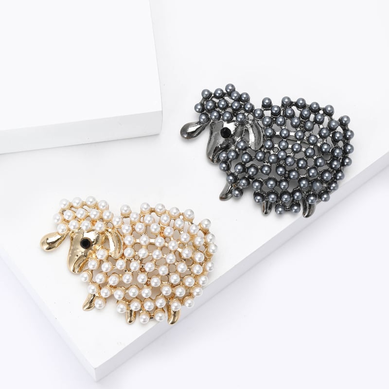 Καρφίτσα – κράμα σε κορεατικό στυλ με ενθέσεις μαργαριριών σε σχέδιο προβάτου, γυναικείο διακοσμητικό αξεσουάρ (Υλικό: Κράμα; Μορφή: Ζώο – Πρόβατο; Ενθέσεις: Μαργαριτάρια; Λειτουργία: Διακόσμηση; Τύπος: Καρφίτσα)