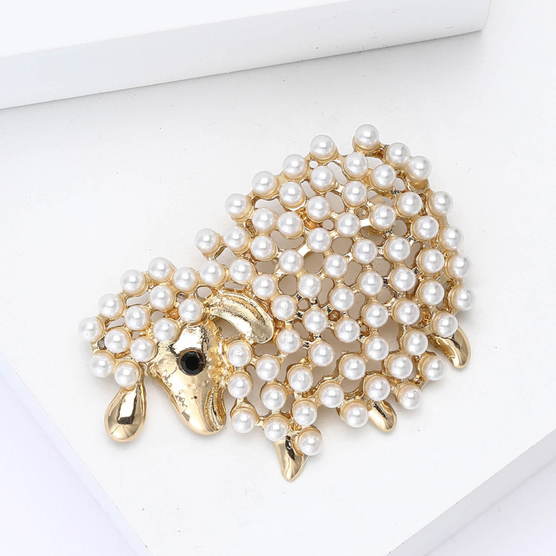 Καρφίτσα – κράμα σε κορεατικό στυλ με ενθέσεις μαργαριριών σε σχέδιο προβάτου, γυναικείο διακοσμητικό αξεσουάρ (Υλικό: Κράμα; Μορφή: Ζώο – Πρόβατο; Ενθέσεις: Μαργαριτάρια; Λειτουργία: Διακόσμηση; Τύπος: Καρφίτσα)