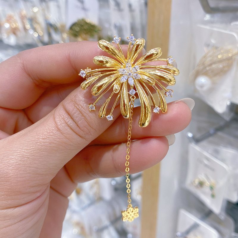 Broš za prsa, ekološki bakar, tehnika kapljice ulja, listični minimalistički dizajn, unisex, dar
